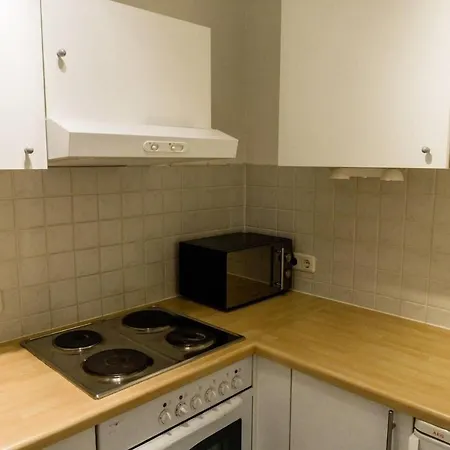 Bright And Quiet Flat With A Balcony Daire
